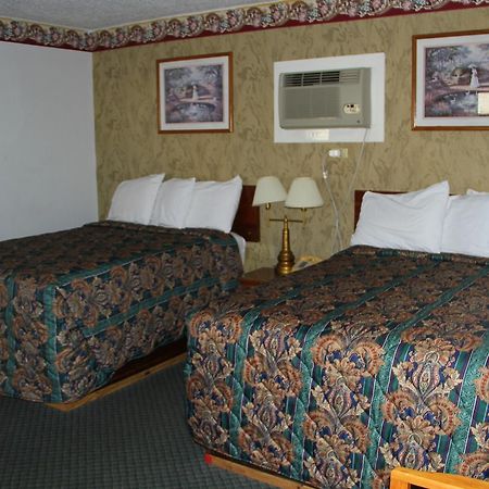 Skyliner Motel Stroud Экстерьер фото